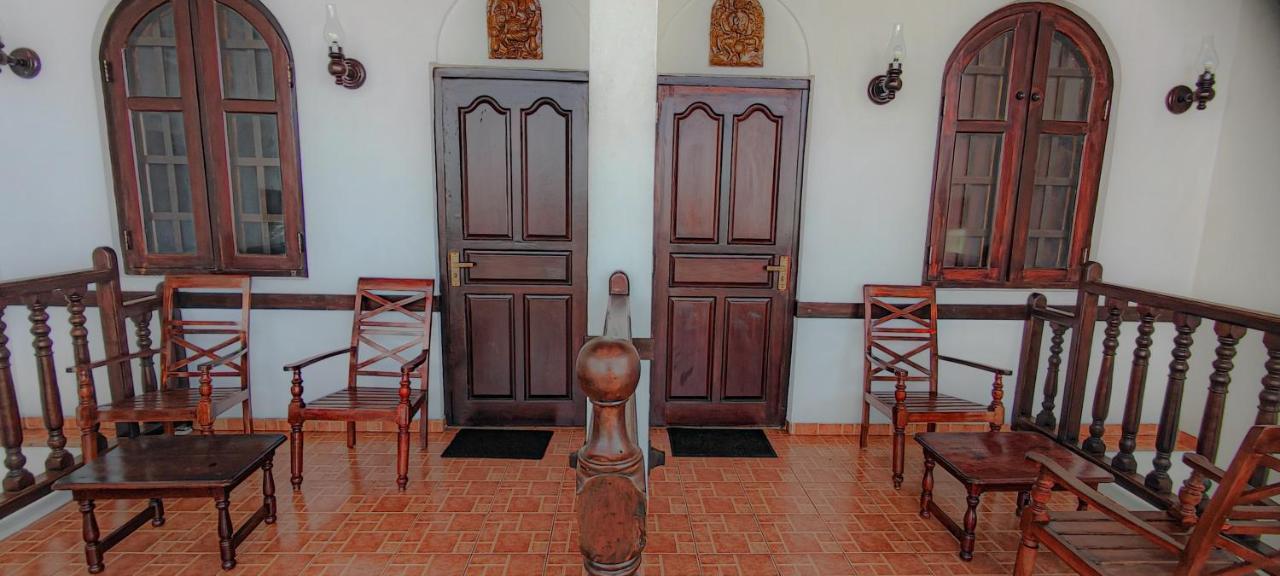 Nu-Vin Beach Hotel Ahangama Luaran gambar