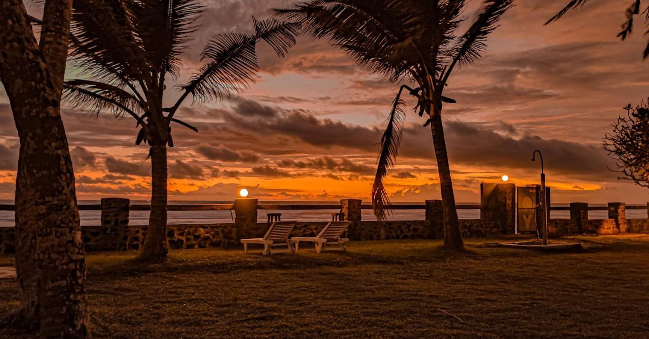 Nu-Vin Beach Hotel Ahangama Luaran gambar