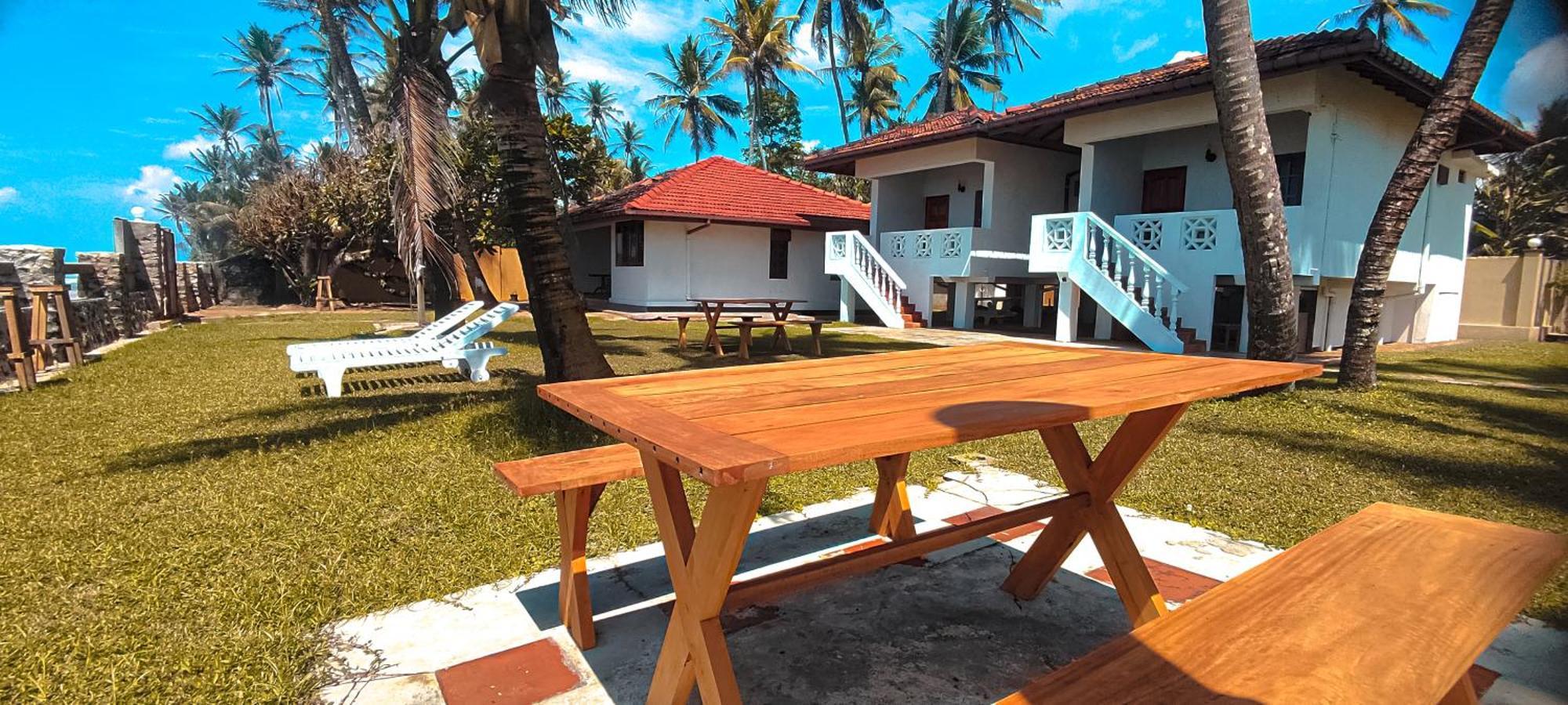 Nu-Vin Beach Hotel Ahangama Luaran gambar