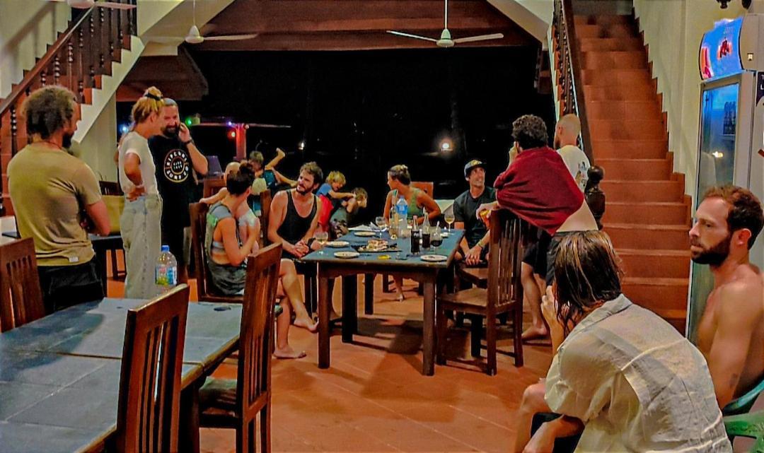 Nu-Vin Beach Hotel Ahangama Luaran gambar
